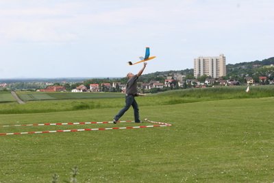 hlg2009129.jpg