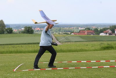 hlg2009136.jpg