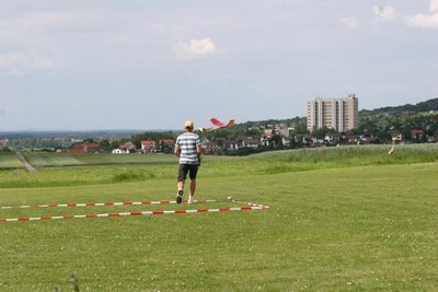 hlg2009203.jpg