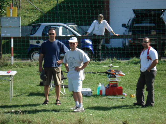 heliwett0653.jpg
