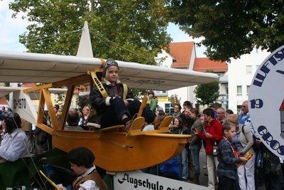 winzerfestumzug201036.jpg