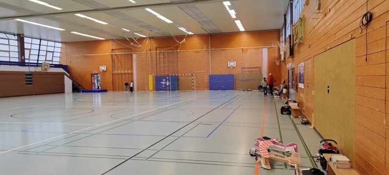 hallenfliegen1911202320.jpg