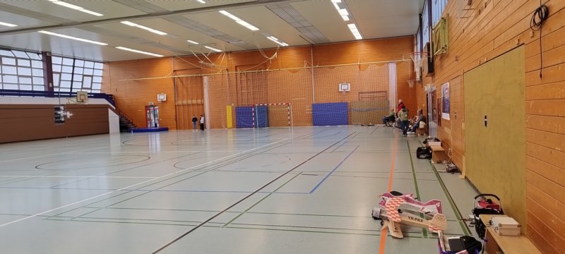 hallenfliegen1911202321.jpg