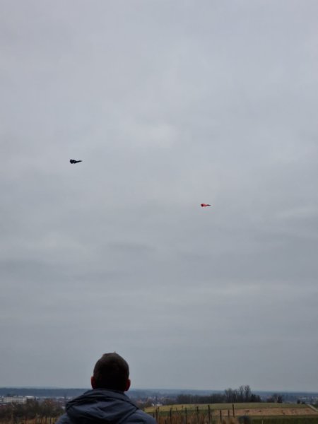 jetdisplay200220252.jpg