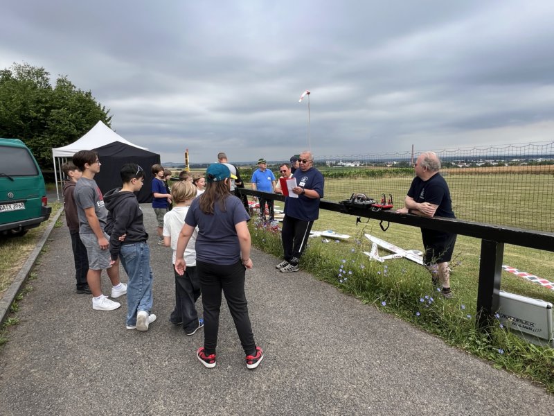 ferienpark11072025finalesfliegen56.jpg