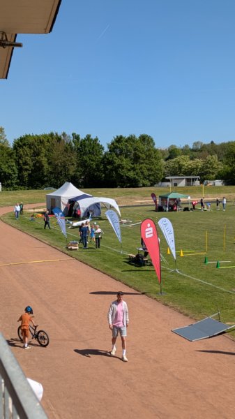 tagdessportingroumstadt1005202537.jpg