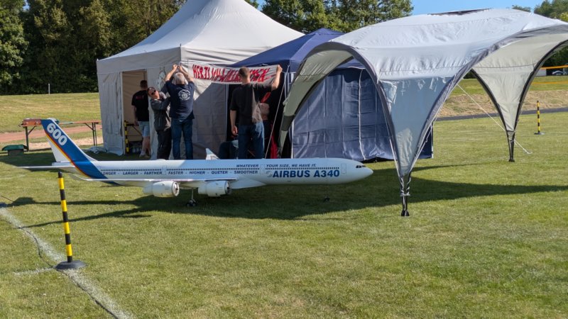 tagdessportingroumstadt100520254.jpg